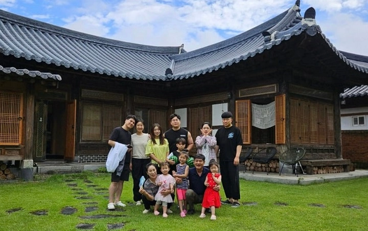 ▲연휴기간 반값여행에 강진을 찾은 가족 ⓒ강진군