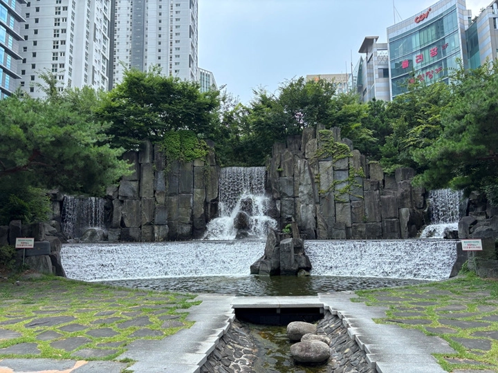 평화공원 벽천 ⓒ광주광역시