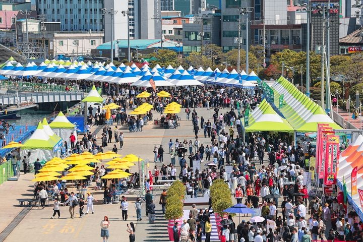 5월 개최된 완도장보고수산물축제 현장 ⓒ완도군