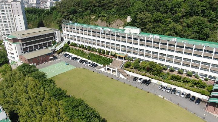 서진여고 전경