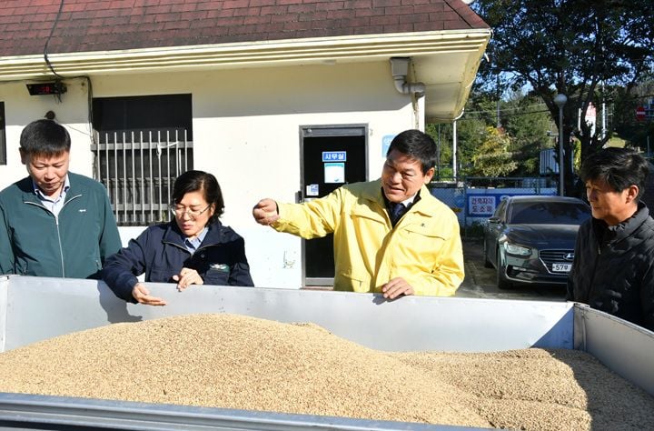 정철원 담양군수, 공공비축미 산물벼 수매현장 격려 방문