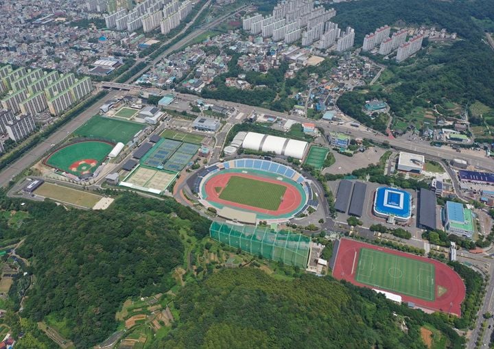 순천팔마종합운동장 ⓒ순천시 