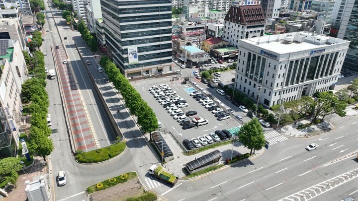 무진로 공영주차장 전경