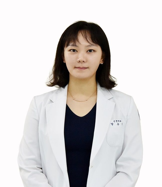 화순전남대병원 박수지 교수가 낭성 전이성 뇌종양 환자를 대상으로 감마나이프 치료 전략을 분석한 연구로 감마나이프 방사선수술학회 최우수연제상을 받았다.