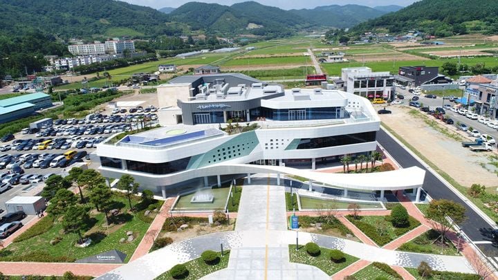 율포해수녹차센터 전경 ⓒ보성군