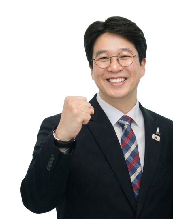 차승세 광산구청장 예비후보가 산모 지원, 청년 정책, AI 행정, 기후보험 등을 포함한 10대 생활공약을 발표하며 광산구민 체감형 맞춤 행정 비전을 제시했다.