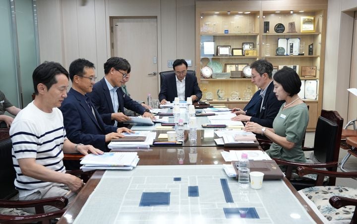 나주시가 인공태양 연구시설과 전남광주통합특별법 특례를 연계한 ‘핵융합 연구개발특구 지정 전략’을 수립하고 차세대 청정에너지 거점 구축에 본격 착수했다