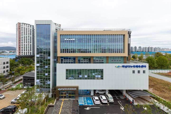 광산구 하남다누리체육센터가 직영 1년 만에 누적 이용객 15만 명을 돌파하고 주민 만족도 92%를 기록했다