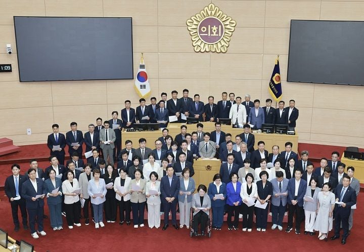 전남광주통합특별시의회가 서남권 반도체 클러스터 발표 이후 확산되는 호남 혐오 게시물에 대해 강력한 중단과 엄정 대응을 촉구했다. 