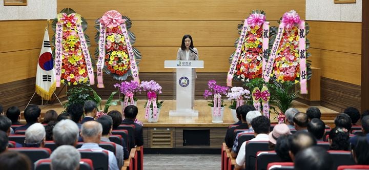 제22대 김순옥 강진군농업기술센터 소장이 취임해 공식 업무를 시작했다