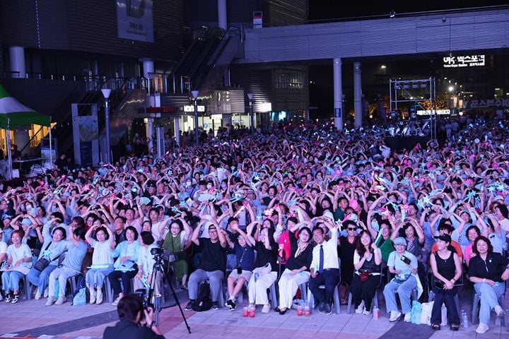 여수시와 조직위원회가 2026여수세계섬박람회 D-50 기념 ‘MyK FESTA’를 성황리에 마쳤다