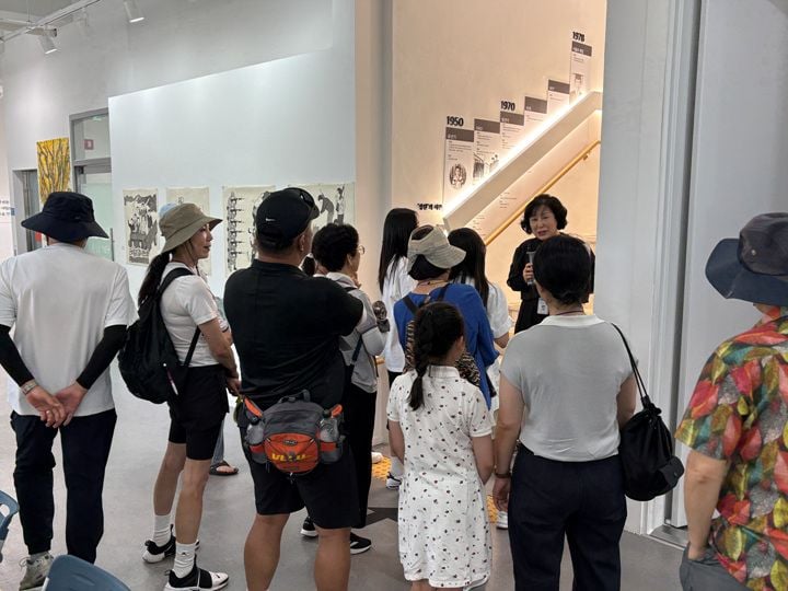 광산구가 8일 실내 관람과 체험 중심의 ‘광산 알리요투어’ 첫 운행을 마쳤다. 9월에는 광산뮤직온페스티벌과 연계한 2차 투어를 추진한다.