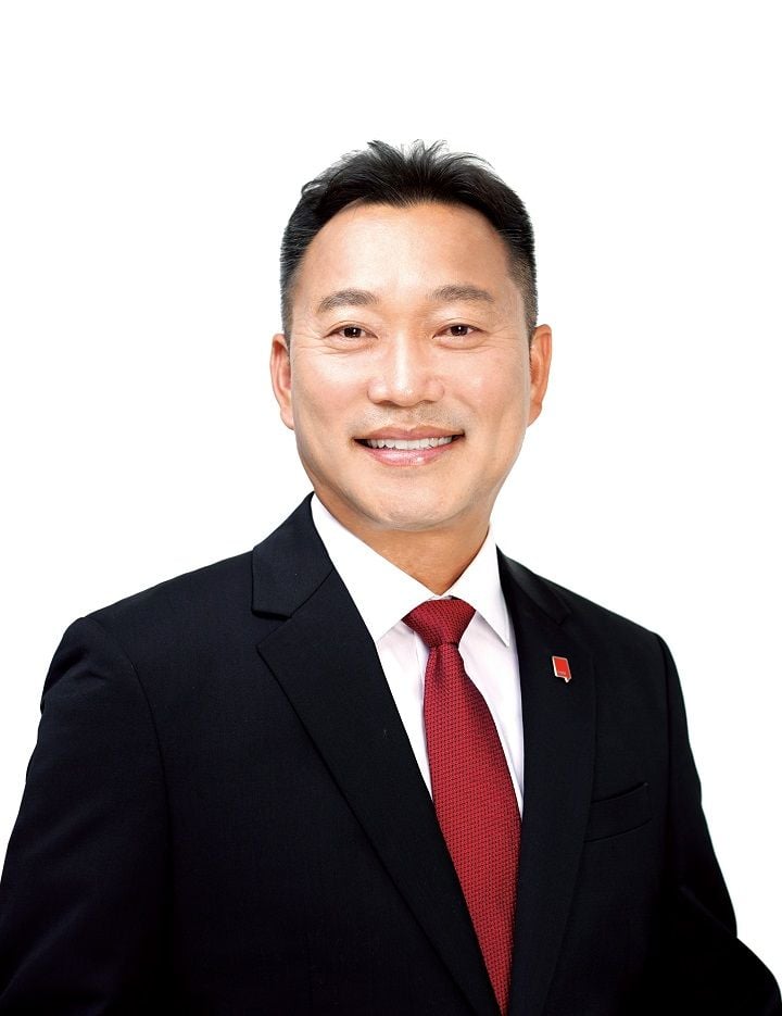 진보당 전남광주통합특별시당이 7일 입장문을 내고 2027년 정부 예산안에서 추가 세수를 미래대응기금으로 돌려 전국적으로 30조 원, 전남광주통합특별시는 4.4조 원의 교부세가 줄어들게 됐다고 비판했다. 시당은 세수 증가에 맞춘 정상 교부와 법정률 22.24% 인상을 촉구했다.