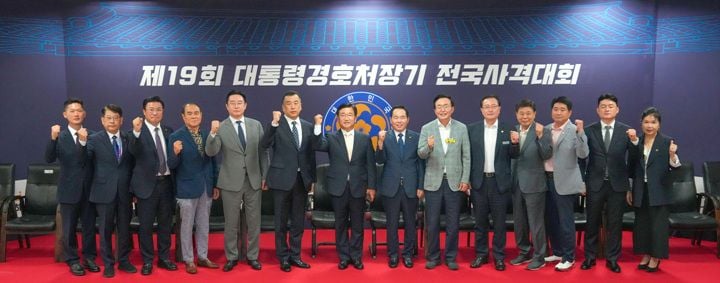 나주시가 제19회 대통령경호처장기 전국사격대회를 성공적으로 마쳤다. 3천여 명의 선수단 방문으로 지역 상권이 활기를 띠었으며, 스포츠와 관광을 연계한 도시 경쟁력을 입증했다.