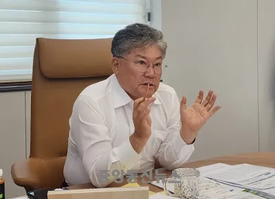 장세일 군수, 해상풍력 상생 발판 마련...어업인 갈등 해소에 '총력'