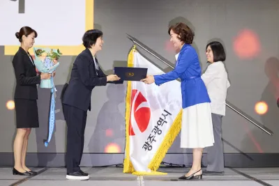 ‘인구위기 극복 공로’ 광주시, 국무총리 표창 수상