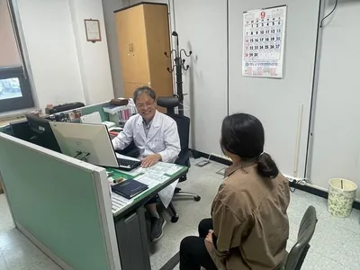 진도군, 농어촌 의료 공백 메운다..전남 첫 ‘시니어 의사’ 채용