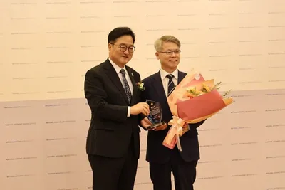 민형배 의원, 국회의장상 4년 연속 수상 쾌거