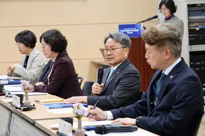 광주형 통합돌봄, 공무원이 시민 찾아가는 복지체계 주목