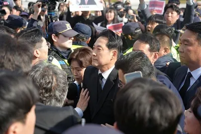 “5·18 참배공방 확산…광주 의원들 ‘장동혁, 극우세력과 절연 먼저 해야’”