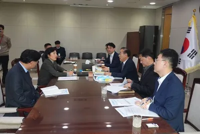 신수정 의장, 김윤덕 장관에 'AI·달빛철도·호남고속도로 국비 확대' 촉구