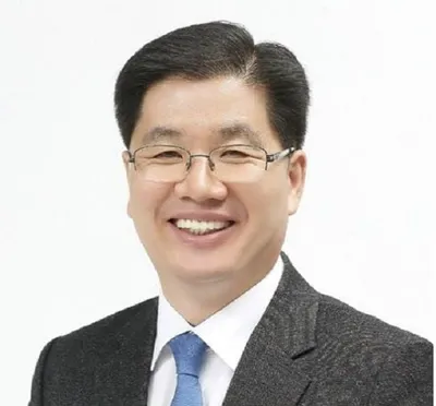 성현출 민주평통 수석부회장, 남구청장 도전 공식화