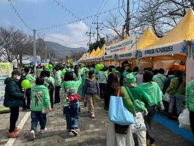 “7만 명이 움직인 강진청자축제, 팬덤이 이룬 매출 신기록”