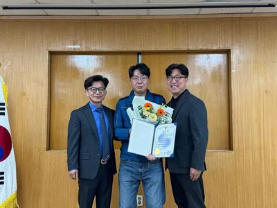 진도지역 치안·복지 이끈 강승원 주무관, 경찰서장 표창