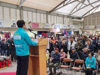 강진원 측, 승진 인사·유흥업소 관련 주장에 반박 입장