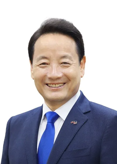 광주 동구청장 선거 공방 격화 임택 측 “불법 문자 유포 법적 대응”
