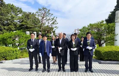 K-교육특별시 준비위 광주학생독립운동기념탑 참배로 새 출발 다짐
