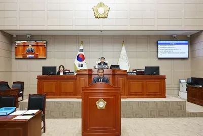 제10대 고흥군의회 전반기 원 구성 완료… 의장에 김민열 의원 선출