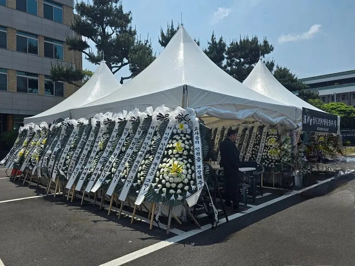 ▲제주도교육청 앞 분향소 ⓒ전남교사노동조합